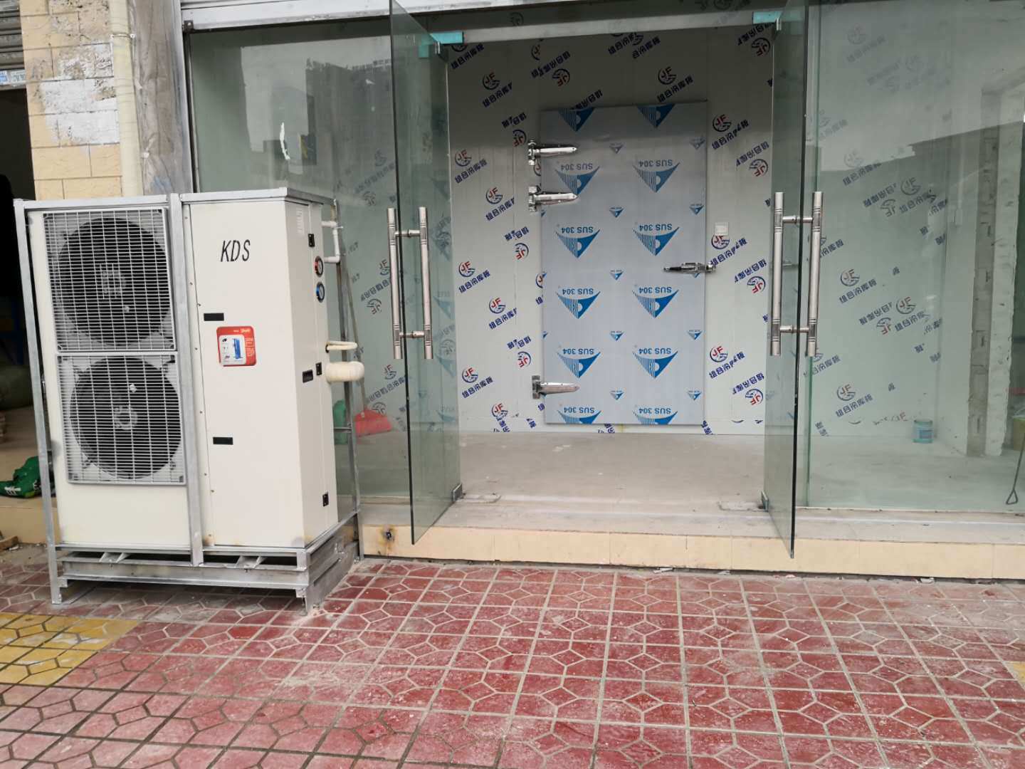 120m3的低溫冷庫(kù)建設(shè)周期要多久？冷庫(kù)安裝廠家告訴你